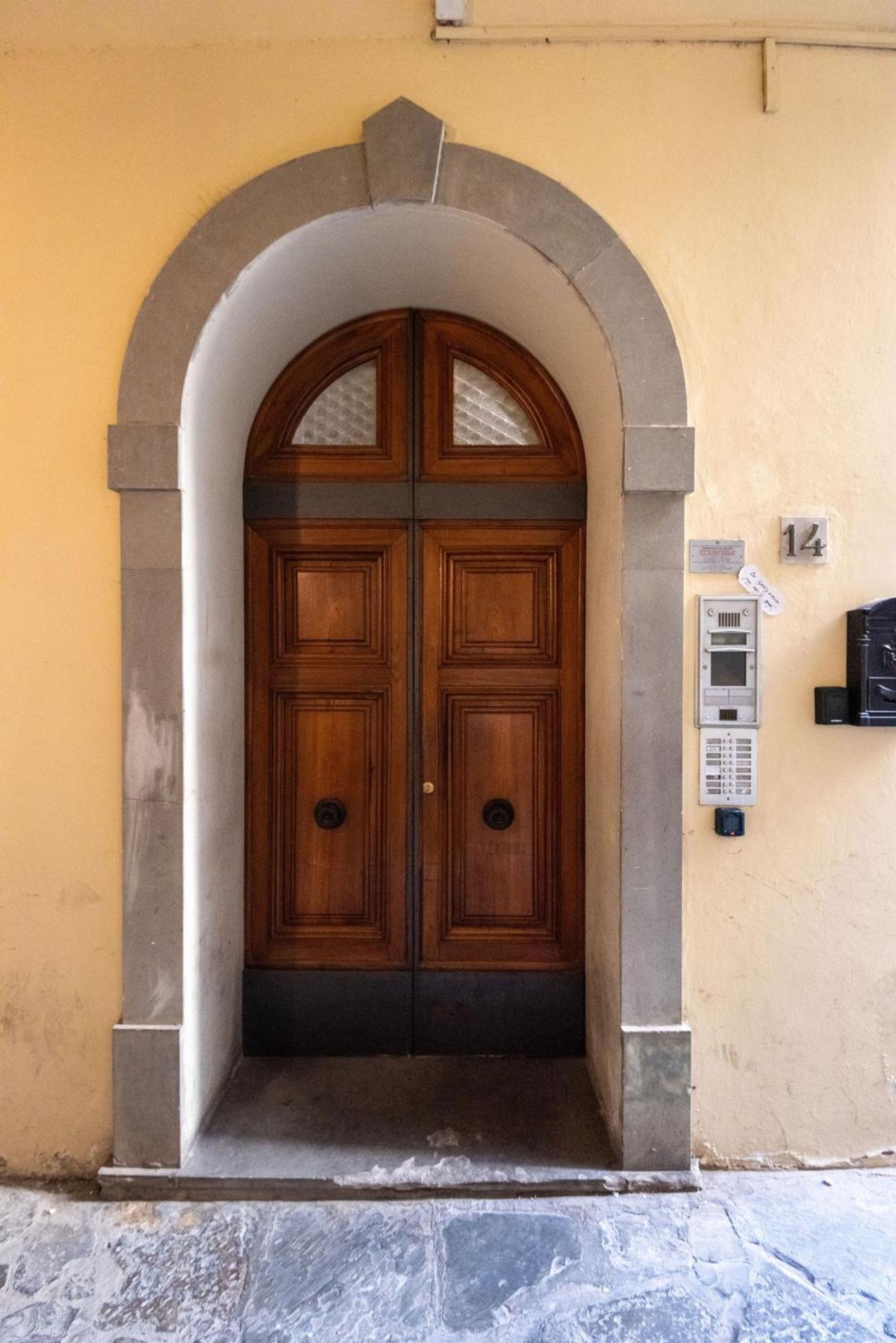 Signoria Apartment With Patio Florenz Exterior foto